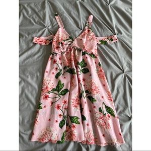 Pink floral dress w off the shoulder detail